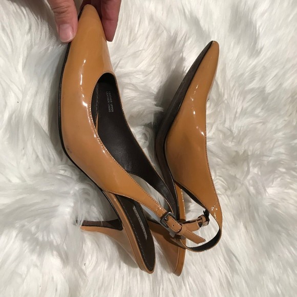 Authentic Designer Vera Wang Kitten Strap Patent Slingbacks - all leather 7.5M - Picture 2 of 8